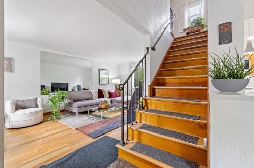 7205 Mcclure Ave, Pittsburgh PA  15218-2307 exterior