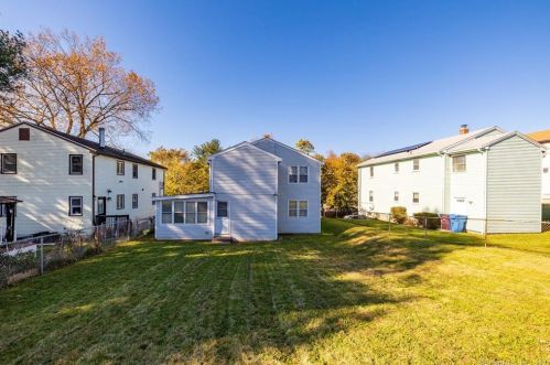 338 Cherry St, New Britain CT 06051-3507 exterior