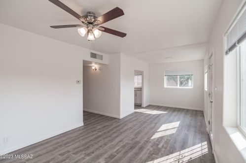 1626 Delaware St, Tucson AZ 85745-2306 exterior