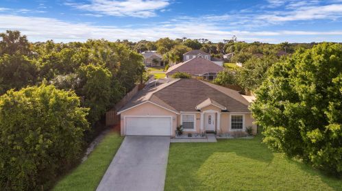 2544 Deckard St, Fort Pierce, FL 34953-2505