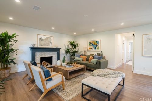 14291 Prospect Ave, Tustin CA  92780-2316 exterior