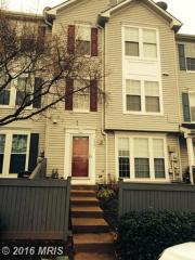 9332 Fringe Tree Ln, Manassas, VA 20110-5976