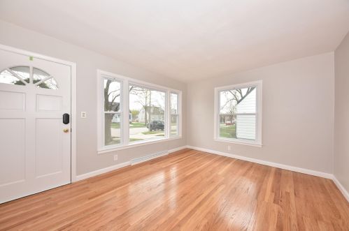 3463 97th St, Milwaukee WI  53222-3449 exterior