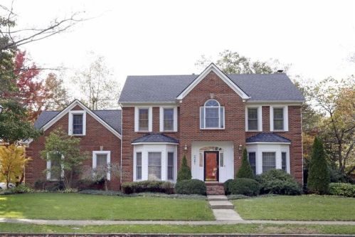 2381 Abbeywood Rd, Lexington, KY 40515-1260