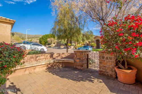 15426 4 Ave, Phoenix AZ 85041-3182 exterior