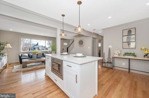 10104 Renfrew Rd, Silver Spring MD  20901-2015 exterior