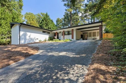 1723 Dunwoody Pl, Atlanta, GA 30324-2703