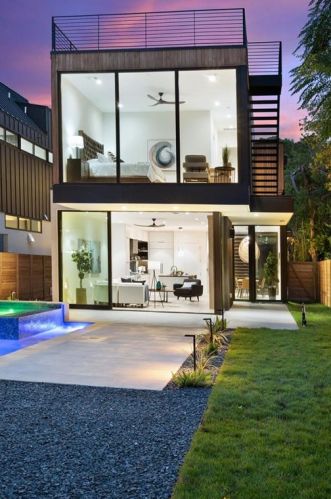 703 Fletcher St, Austin, TX 78704-5030