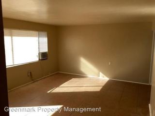 200 Eye St, Bakersfield CA  93304-2932 exterior