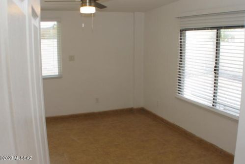 431 Michigan Dr, Tucson AZ 85714-2637 exterior