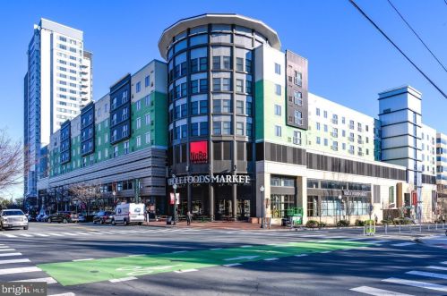 11601 Magruder Ln, Rockville MD 20852-4369 exterior