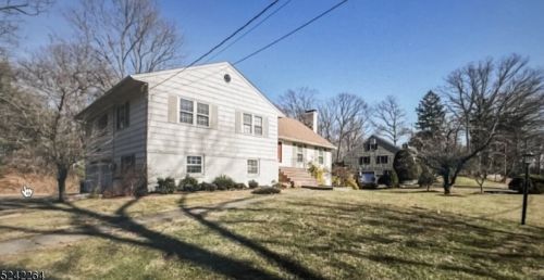 1508 Fox Trl, Mountainside, NJ 07092-1302