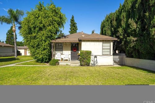 1537 Commonwealth Ave, Fullerton CA 92831-4026 exterior