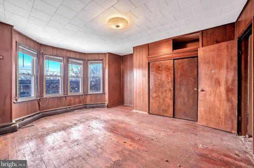 2311 Broad St, Trenton NJ  08610-5505 exterior