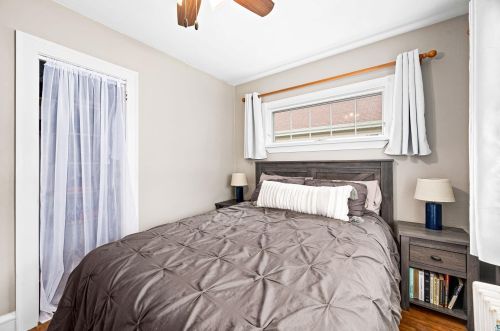 25 Oak St, Duluth MN 55810-2348 exterior