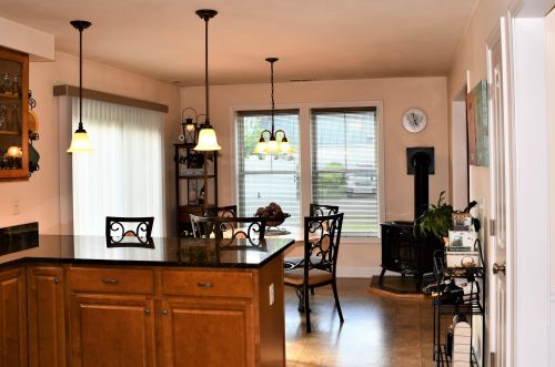 2 Penacook St, Concord NH 03301-3105 exterior