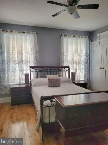 531 Benner St, Philadelphia PA 19149-3214 exterior