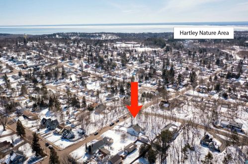 3809 Elysian Ave, Duluth MN 55803-1723 exterior