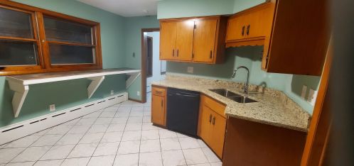 2568 29 St, Milwaukee WI 53215-2906 exterior