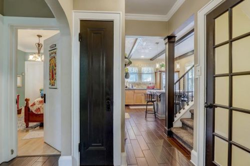 2106 34, Milwaukee WI 53215-2301 exterior