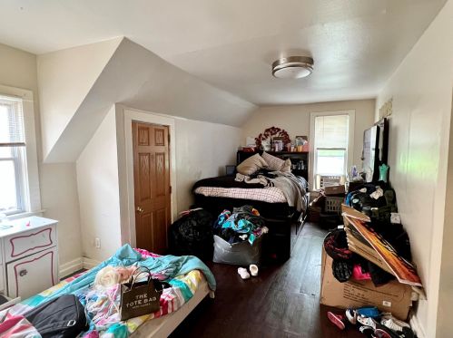 1008 Nash St, Milwaukee WI 53206-1848 exterior