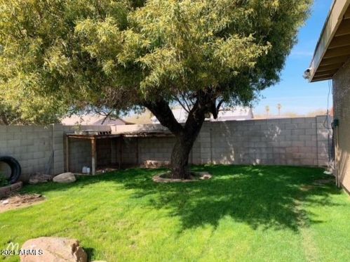 2646 69 Dr, Phoenix AZ 85033-5122 exterior