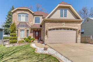 605 Babcock Ave, Elmhurst IL  60126-1805 exterior