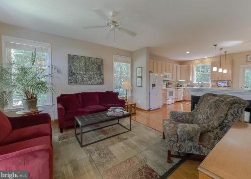 3148 Holland Clf Rd, Huntingtown MD 20639-9725 exterior