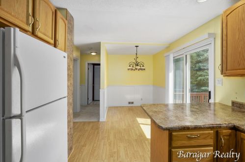 2900 Belknap Ave, Grand Rapids MI 49505-3304 exterior