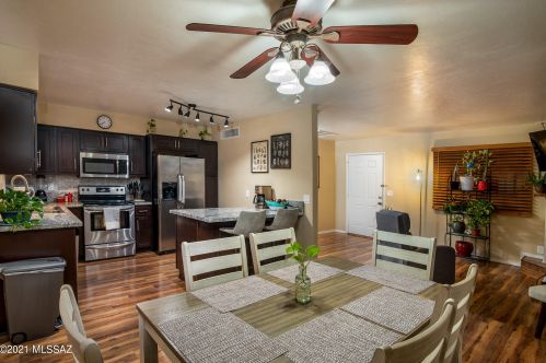 2201 Los Altos Ave, Tucson AZ  85705-5727 exterior