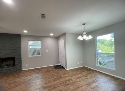 12810 Copper Cliff Ave, Austin TX  78727-4309 exterior