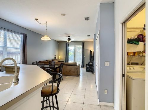 10263 Andover Pt Cir, Orlando FL 32825-2732 exterior