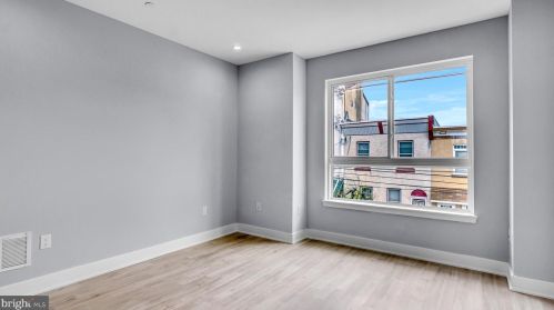 2432 Hancock St, Philadelphia PA 19148-3331 exterior