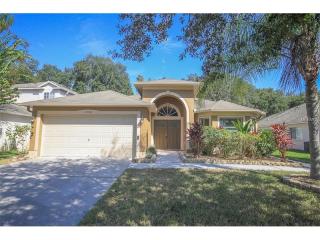 10510 Lucaya Dr, Tampa, FL 33647-3326