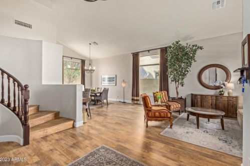 1623 Kaibab Dr, Chandler AZ 85249-3071 exterior