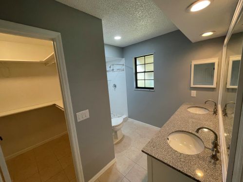 642 Curtis St, Fort Pierce FL 34983-1916 exterior