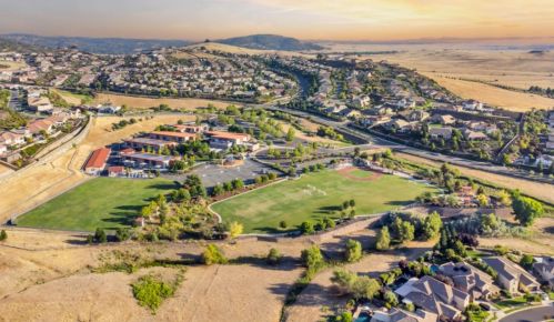 3124 Aldridge Way, Folsom CA  95762-9513 exterior