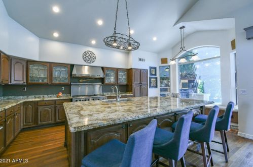 3151 Greythorne Way, Chandler AZ  85248-2152 exterior