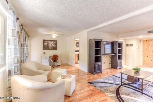 10 Madrid Dr, Tucson AZ  85704-6410 exterior