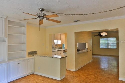 3925 Bay View Ave, Tampa FL  33611-1233 exterior