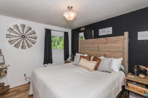 4359 Air Base Rd, Duluth MN 55811 exterior