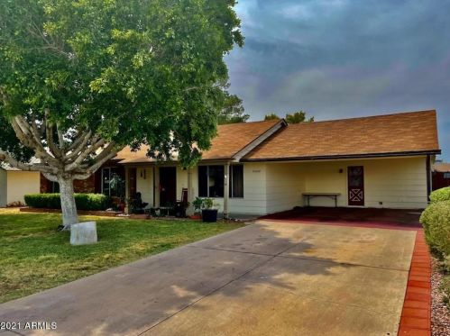 10208 39th Ave, Phoenix AZ 85029-3165 exterior