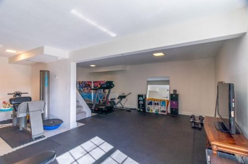 1798 Tyris Dr, Pittsburgh PA 15241-2645 exterior