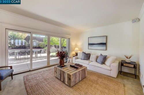 760 Citrus Ave, Concord CA  94518-2339 exterior