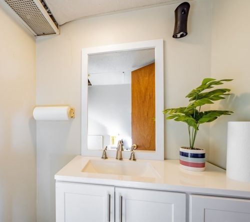 169 Westminster St, Springfield MA 01109-3923 exterior