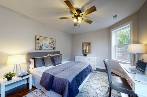 4934 Claremont Ave, Chicago IL  60625-1912 exterior