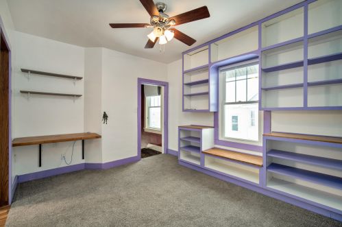 715 8 St, Manitowoc WI 54220-3921 exterior