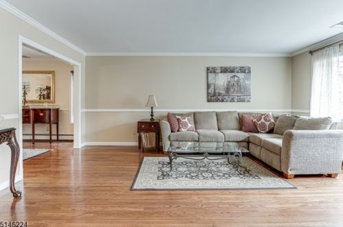 278 Ravenswood St, Mountainside NJ  07092-1360 exterior