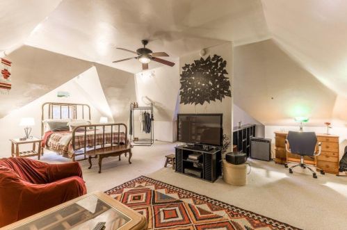 137 Cleveland Ave, Saint Paul MN 55116-2653 exterior