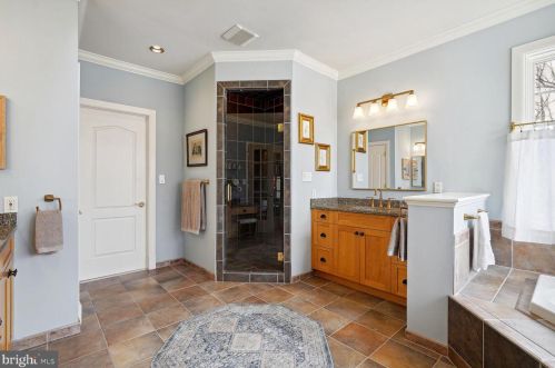 11409 Palatine Dr, Rockville MD  20854-1453 exterior